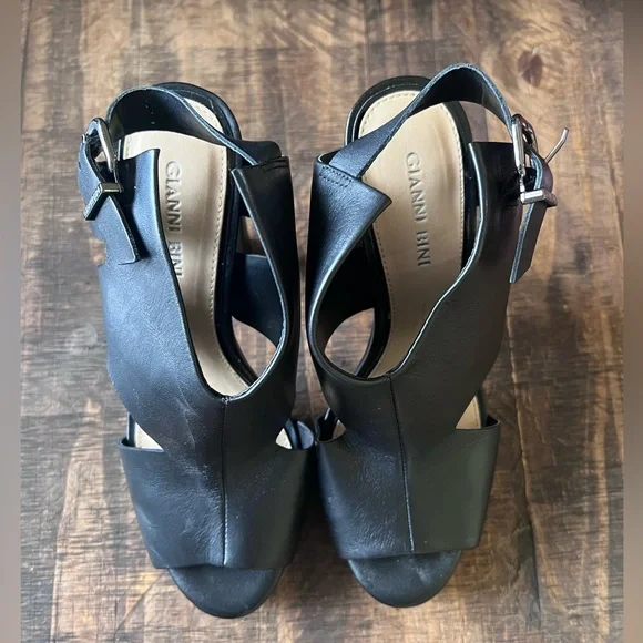 Gianni Bini heels - Picture 1 of 8